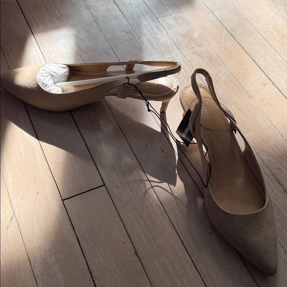 Express Women's Beige Slingback Heels - Picture 2 of 3